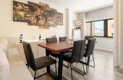 Ermesinde Apartamento | Spacious & Stylish Flat with Garage by HostWise