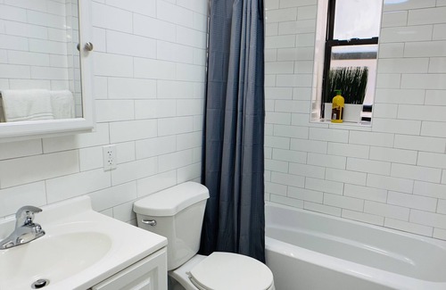 East Flushing Apartamento | ♥ Spacious & Stylish ♥ of Flushing | ♛ King Bed