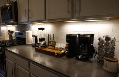 McNeil Casa | Spacious & Stylish Room with Private Bath – Perfect Location!