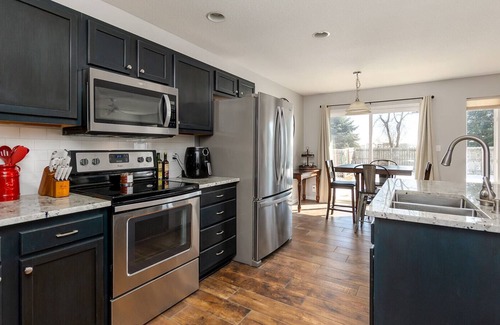 Waukee Casa | Spacious suburban ranch, pet friendly