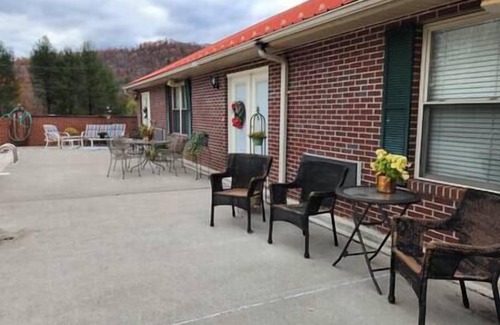 Green Valley Apartamento | Spacious Suite C w/a Mt. View