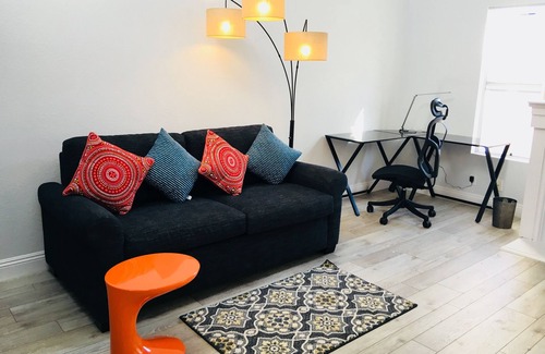 University City Casa | Spacious & Sunny Luxurious Townhouse La Jolla UTC