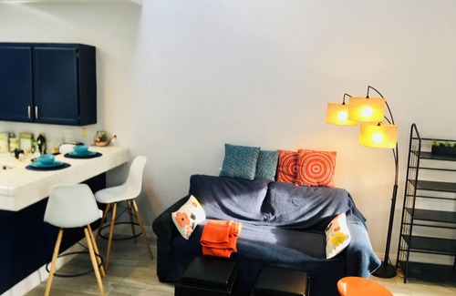 University City Casa | Spacious & Sunny Luxurious Townhouse La Jolla UTC