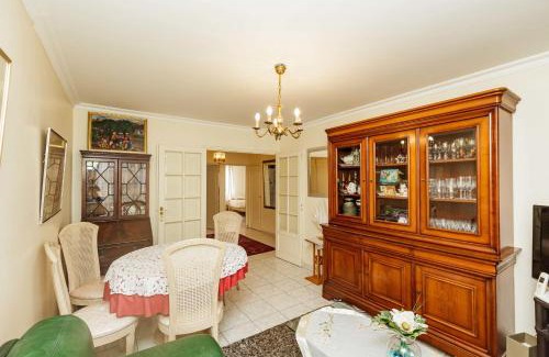 Charenton-le-Pont Apartamento | Spacious T3 With View In The Heart Of The City!
