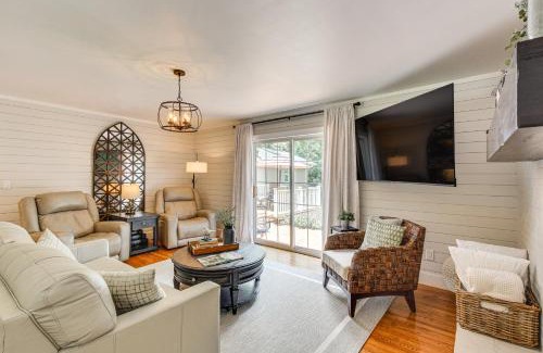 Greenville - Spartanburg Casa | Spacious Taylors Home about 5 Mi to Dtwn Greenville!