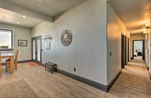 Tooele Casa | Spacious Tooele Unit with Sprawling Mtn Views!