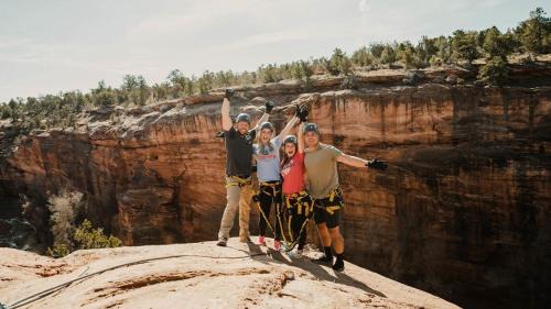 Kanab Casa | Spacious Townhome by Utah National Parks Sleeps 8