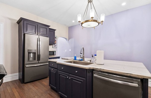 Manchester Casa | Spacious Townhouse Close to Casino/Stadiums 8