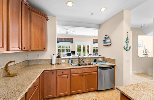 Cape Haze Casa | Spacious townhouse with central AC, private washer/dryer, and high-speed WiFi