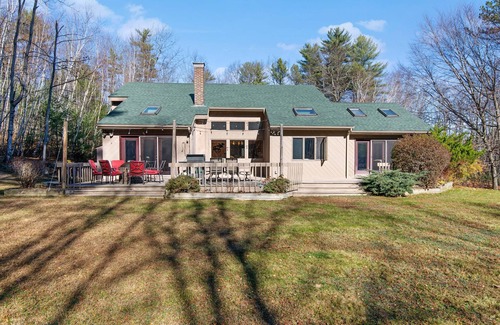 Naples Casa | Spacious Trickey Moose Family Retreat - Woodstove, Firepit, Kayaks, Water Access