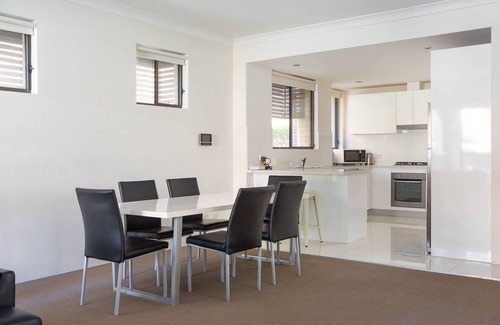 Westmead Apartamento | Spacious Two-Bedroom Apartment near Hospital