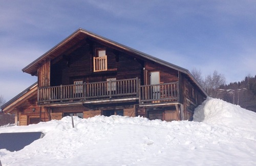 Les Saisies Chalet De Esquí | Casa de campo eco-rústica reformada, familiar y confort.