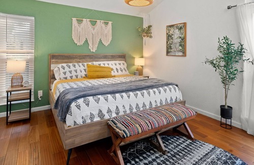 Pinole Casa | Spacious updated retreat near San Francisco & Napa! 🍷