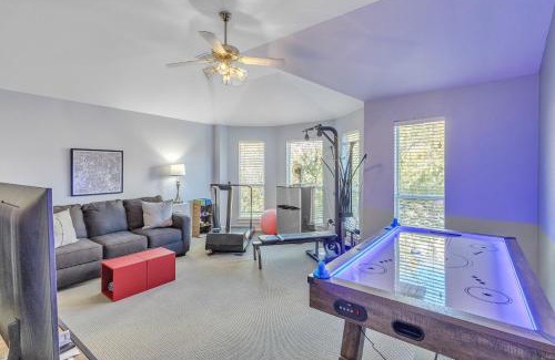 Uptown Casa | Spacious Urban Uptown Retreat townhouse