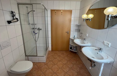 Frathau Apartamento | Vrbo Property