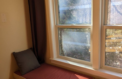 Weston Casa | Spacious vacation townhome unit with a pool