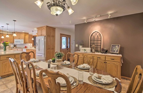 Wadena County Casa | Spacious Verndale Home w/ Backyard Fire Pit!