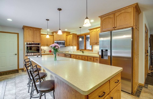 Wadena County Casa | Spacious Verndale Home w/ Backyard Fire Pit!