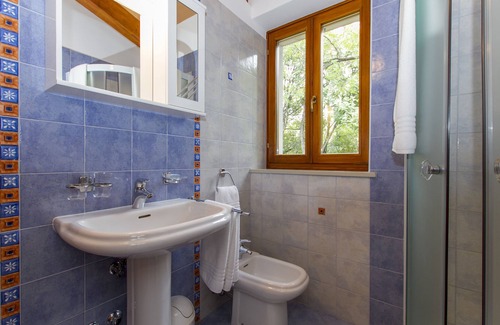 Stanisovi Villa | Amplia villa Ana con piscina para vacaciones tranquilas