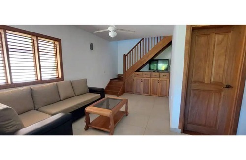 La Ceiba Casa | Spacious Villa close to Beach/ 3 Pools in LT