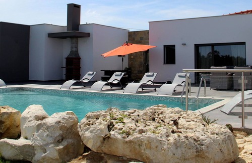 Caldas da Rainha Villa | Espaciosa villa en Salir de Matos, Lisboa con piscina