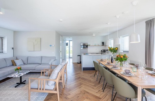 Municipality of Noordwijk Villa | Spacious villa on the North Sea
