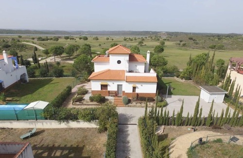 Costa Esuri Villa | Amplia villa con magníficas vistas al campo de golf en el Guadiana y Portugal
