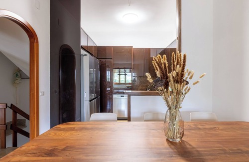 Zona XXXIV Casal Palocco Villa | Spacious Villa: swimming pool, BBQ and tennis courts for families and friends