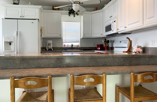 Nettles Island Casa | Spacious water view home in an active community!