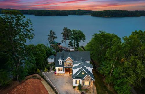 Sherrills Ford Casa | Spacious Waterfront Home on Lake Norman with Firepit Views and Dock Access