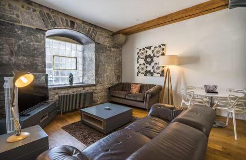 Plymouth Apartamento | Spacious waterside harbour retreat