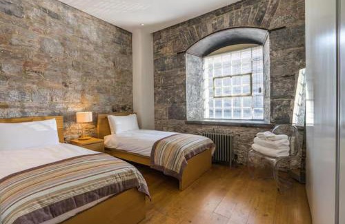 Plymouth Apartamento | Spacious waterside harbour retreat