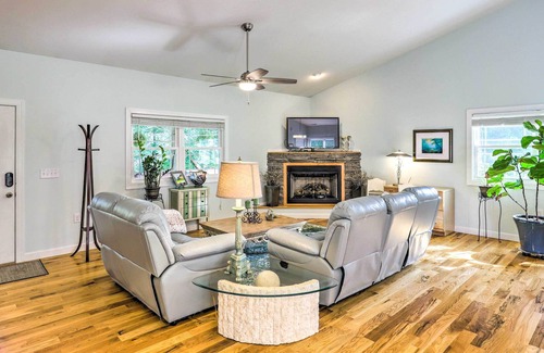 Weaverville Casa | Weaverville Home: Hot Tub & Open Living Space