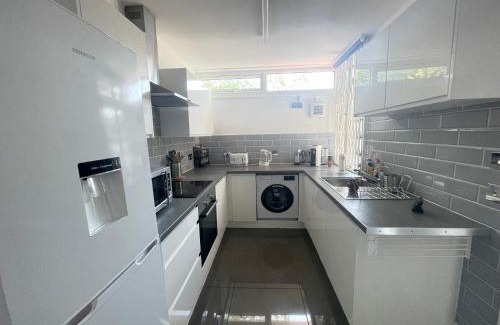 Camberwell Green Casa | Spacious & Welcoming 4BD House - Kennington