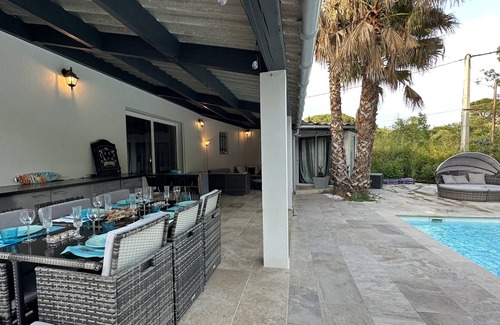 Vidauban Casa | Spacious, welcoming house with swimming pool.