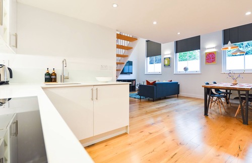 West Hampstead Apartamento | Spacious West Hampstead Apartment by Concept Apartments