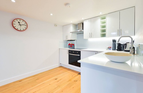 West Hampstead Apartamento | Spacious West Hampstead Apartment by Concept Apartments