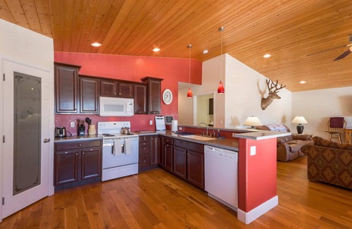 Westcliffe Casa | Tranquilo, amplio y relajante casa de rancho.
