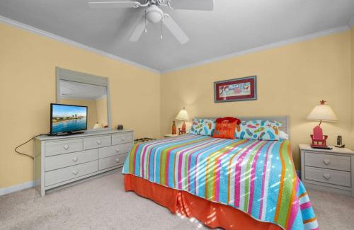 Windy Hill Casa | Spacious WH Cottage- 6 Bds- Pool- Block 2 Beach by myBeach Vacation Rentals