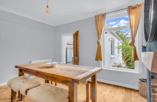 Whitstable Casa | Spacious Whistable Haven Pass the Keys