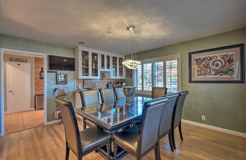 Lodi Casa | Spacious Wine Country Home 1 Mi to Downtown Lodi!