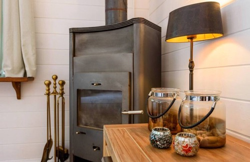 Krachtighuizen Cabina | Spacious wooden cottage with infra-red sauna