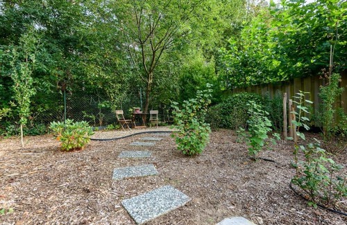 Krachtighuizen Casa | Spacious wooden cottage with infra-red sauna at Veluwe