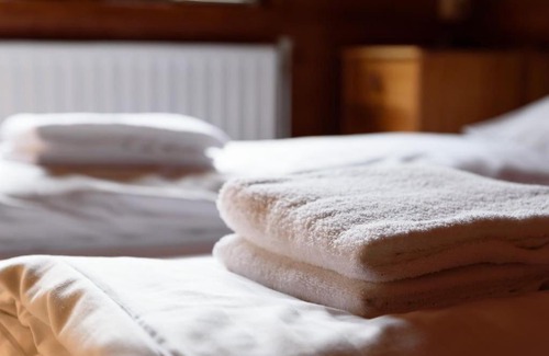 Krachtighuizen Casa | Spacious wooden cottage with infra-red sauna at Veluwe