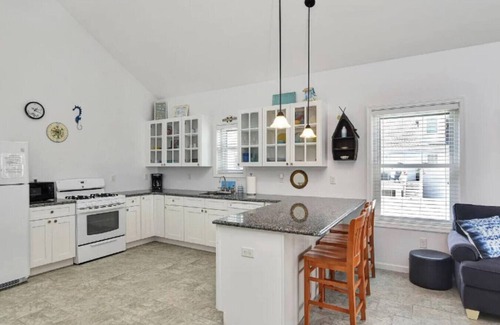 Seaside Heights Casa | Spacious Yard Free Parking Washer and Dryer