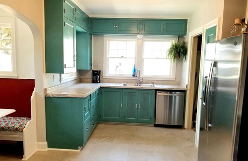 Clear Lake Casa | Spaciuos, welcoming home near Stae Park beach perfect for families and groups.