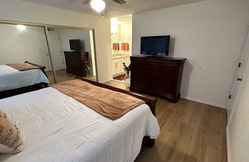 Academy Place Casa | Spain Heights - 4 bedroom spacious home in a convenient location.