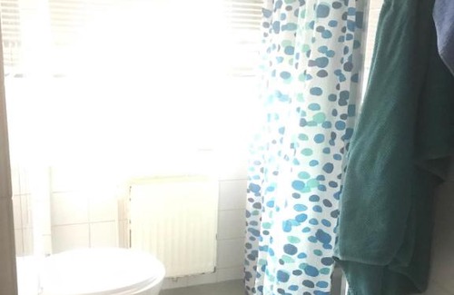 Hakenfelde Apartamento | Spandau möblierte 1zimmer Wohnung mit Garten und große Küche