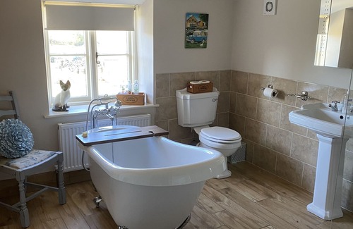 Stoke-sub-Hamdon Cabaña | Spaniel Cottage with views to Ham Hill Country Park