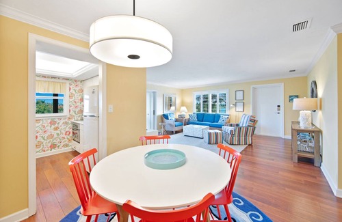Sanibel Condominio | Spanish Cay E6: preciosas actualizaciones y decoración y vistas al río de Island Wildlife !!